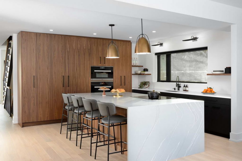 Luxury Kitchen with Wooden Kitchen Cabinets - Kitchen Designers